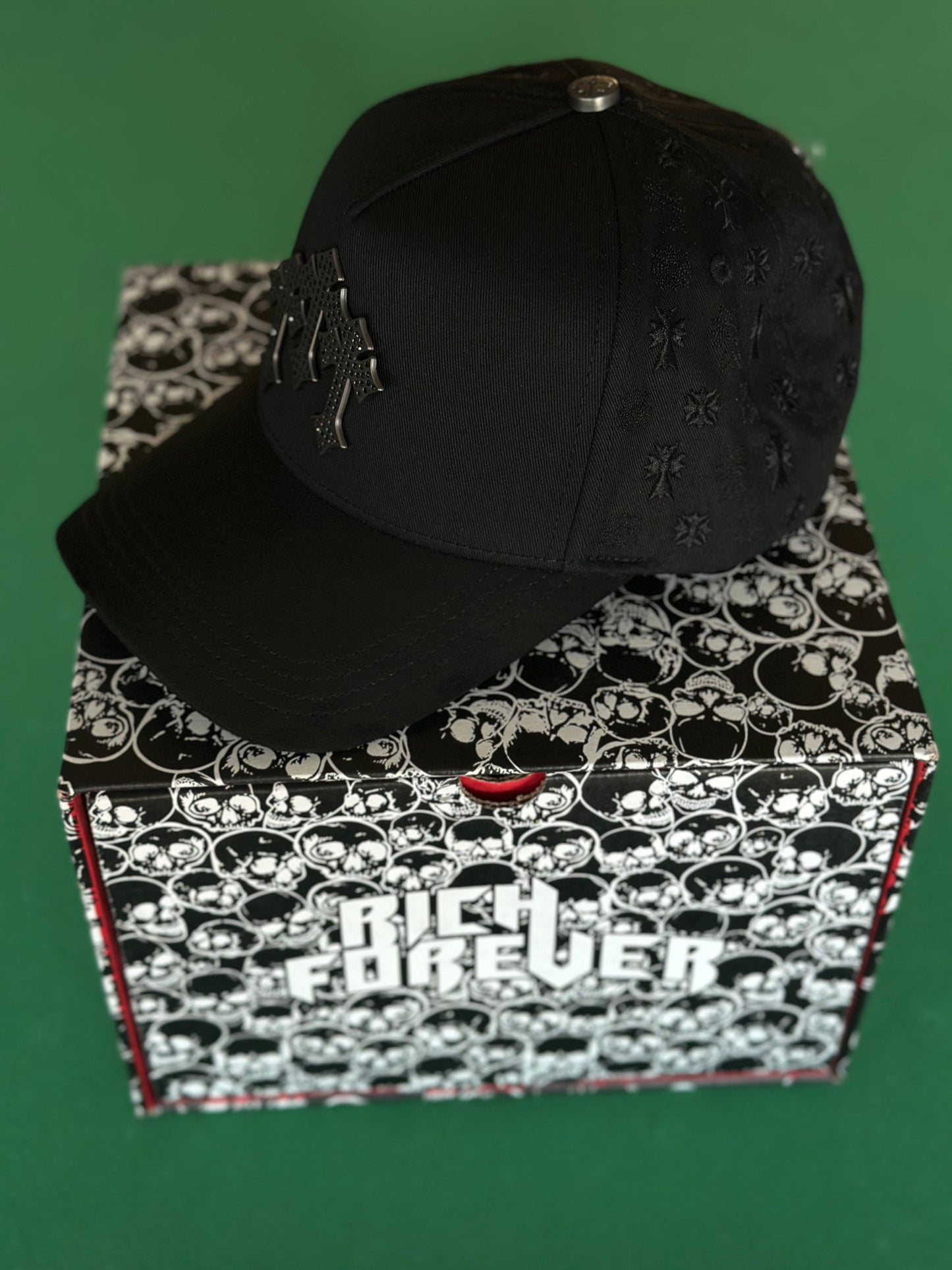 El Barbas Hats x Rich The Kid - Skate or Die, Chrome I Blackout, Rich Stars (3 hats)