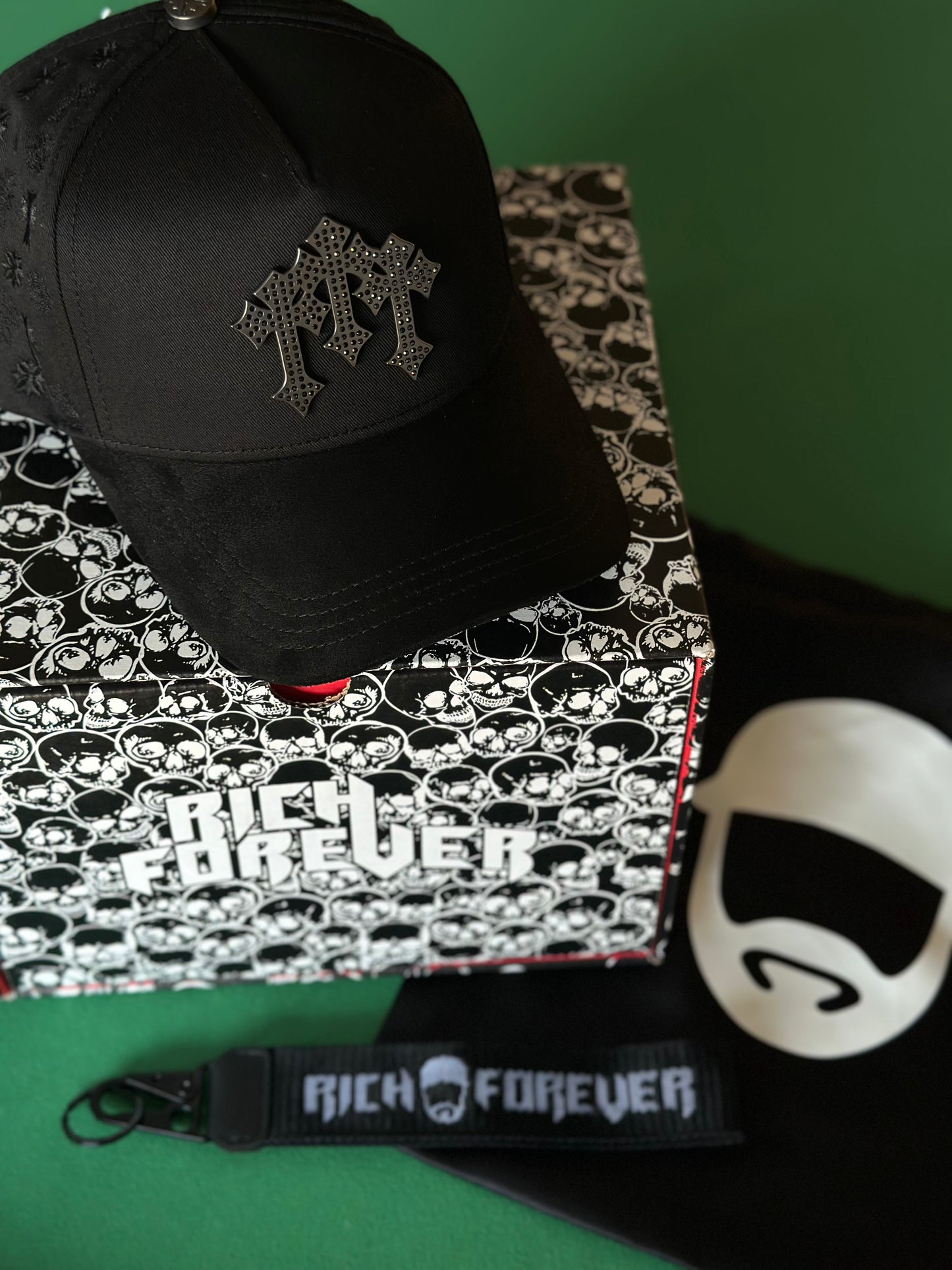 El Barbas Hats x Rich The Kid - Skate or Die, Chrome I Blackout, Rich Stars (3 hats)